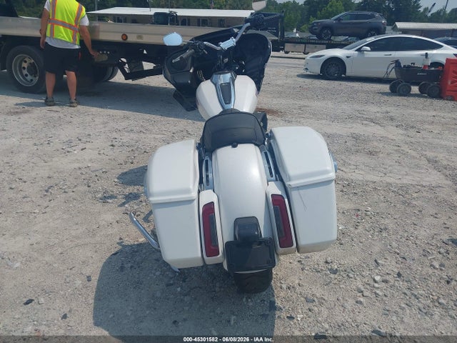 Harley-Davidson FLTRX 2024 1HD1KH719RB630420 Image 6