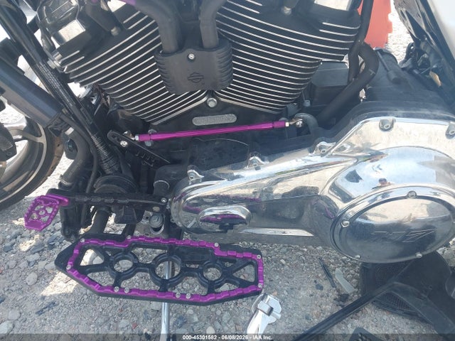 Harley-Davidson FLTRX 2024 1HD1KH719RB630420 Image 9