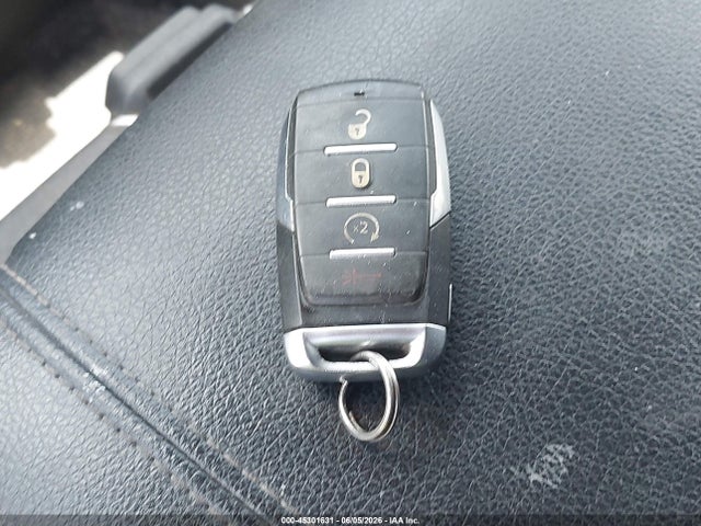 45301631 :رقم المزاد ، 1C6SRFFTXKN538060 vin ، 2019 Ram 1500 Big Horn/lone Star  4x4 5'7 Box مزاد بيع