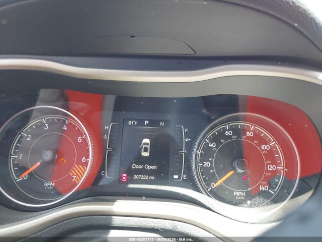 2015 Jeep Cherokee Latitude მანქანა იყიდება აუქციონზე, vin: 1C4PJLCB4FW602769, აუქციონის ნომერი: 45301711