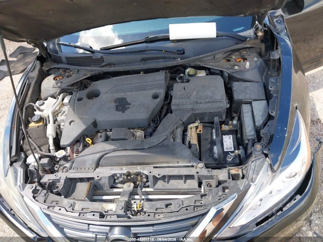 45301718 :رقم المزاد ، 1N4AL3AP0HN330962 vin ، 2017 Nissan Altima 2.5 Sr مزاد بيع