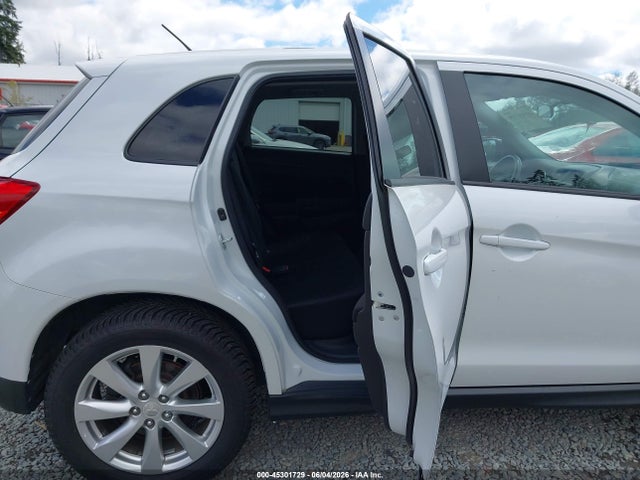 4A4AR3AU3FE015903 Mitsubishi Outlander Sport Es