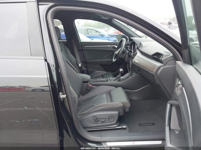 45301741 :رقم المزاد ، WA1EECF34P1048397 vin ، 2023 Audi Q3 Premium Plus 45 Tfsi S Line Quattro Tiptronic مزاد بيع