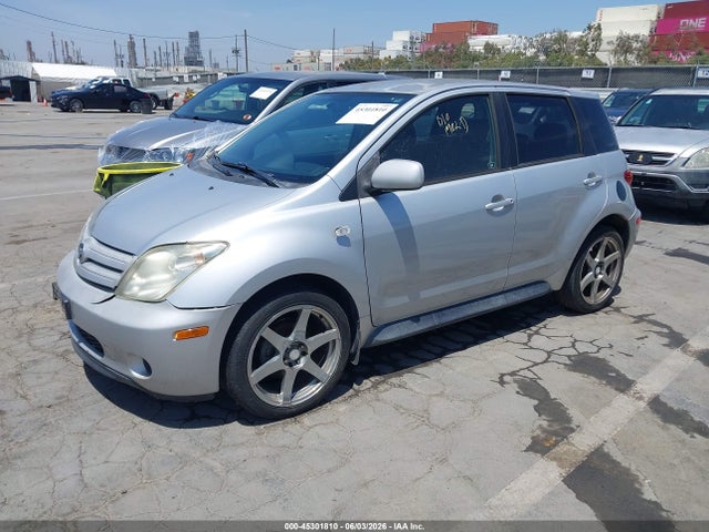 2005 Scion Xa მანქანა იყიდება აუქციონზე, vin: JTKKT624450106857, აუქციონის ნომერი: 45301810