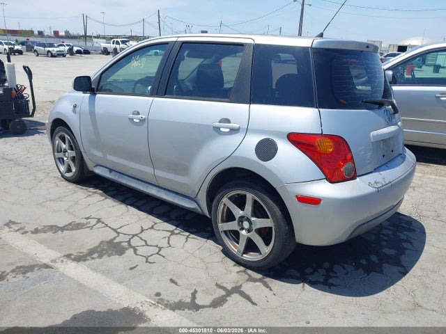 2005 Scion Xa მანქანა იყიდება აუქციონზე, vin: JTKKT624450106857, აუქციონის ნომერი: 45301810