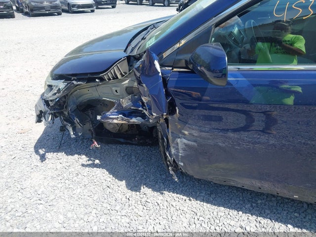 Продажа на аукционе авто 2015 Honda Cr-v Ex, vin: 3CZRM3H57FG701968, номер лота: 45301832