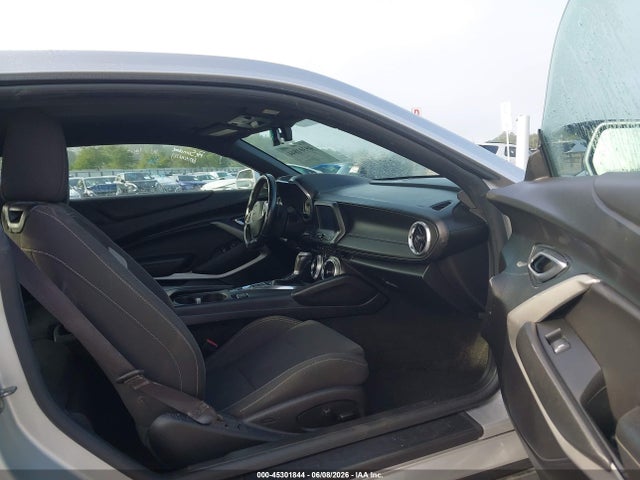 Chevrolet Camaro 1lt 2017 1G1FB1RS9H0110175 Image 5