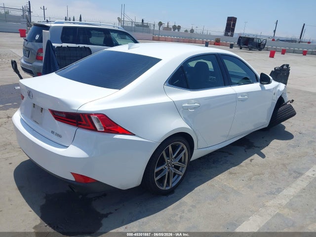 Lexus IS 350 2014 JTHBE1D27E5001439 Image 4