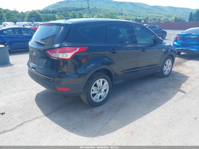 Продаж на аукціоні авто 2015 Ford Escape S, vin: 1FMCU0F75FUC22262, номер лоту: 45301903