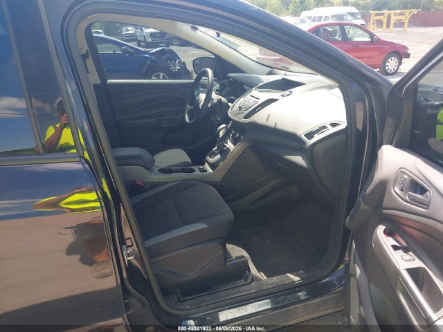Продаж на аукціоні авто 2015 Ford Escape S, vin: 1FMCU0F75FUC22262, номер лоту: 45301903