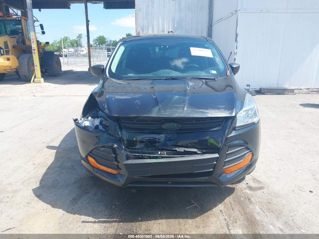 Продаж на аукціоні авто 2015 Ford Escape S, vin: 1FMCU0F75FUC22262, номер лоту: 45301903