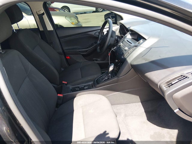 2015 Ford Focus S მანქანა იყიდება აუქციონზე, vin: 1FADP3E22FL215725, აუქციონის ნომერი: 45301908
