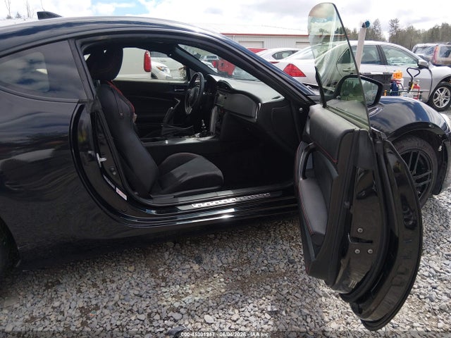 Scion FR-S 2015 JF1ZNAA11F9712100 Image 5