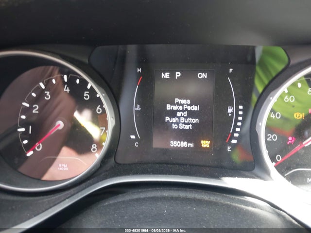 3C4NJDBB9LT256105 Jeep Compass Altitude 4x4