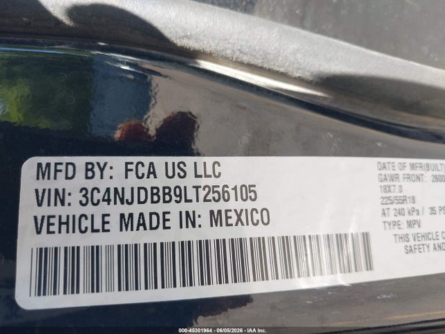 3C4NJDBB9LT256105 Jeep Compass Altitude 4x4