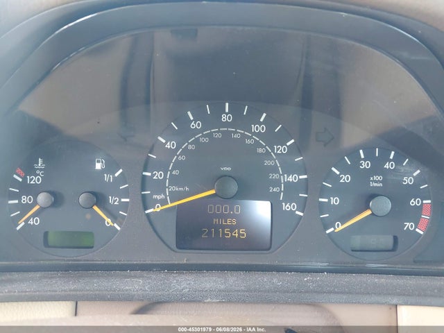 Продаж на аукціоні авто 2000 Mercedes-benz E 320, vin: WDBJF65J2YB066376, номер лоту: 45301979