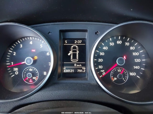 Продажа на аукционе авто 2013 Volkswagen Golf 2.5l 2-door, vin: WVWAB7AJ2DW023006, номер лота: 45302017