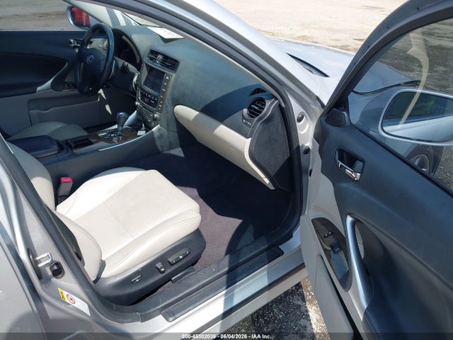 2010 Lexus Is 250 მანქანა იყიდება აუქციონზე, vin: JTHBF5C29A5126183, აუქციონის ნომერი: 45302038