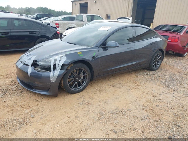 Tesla Model 3 Long Range 2021 5YJ3E1EB7MF087398 Image 2