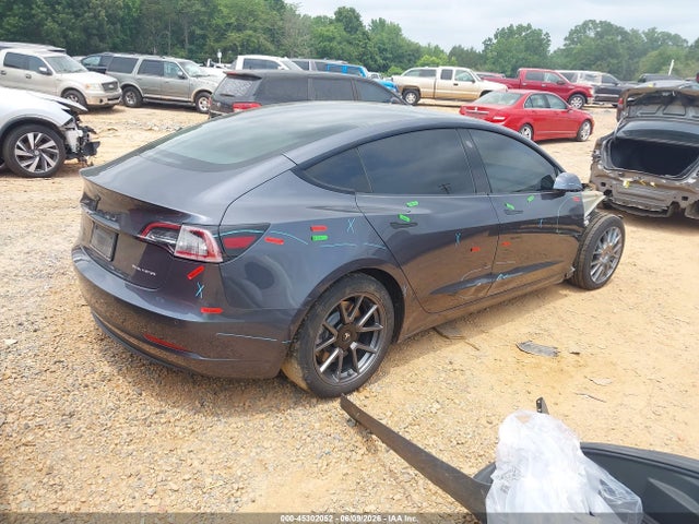 Tesla Model 3 Long Range 2021 5YJ3E1EB7MF087398 Image 4