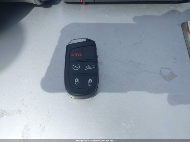 45302083 :رقم المزاد ، 1C4RJFBG2KC578622 vin ، 2019 Jeep Grand Cherokee Limited 4x4 مزاد بيع