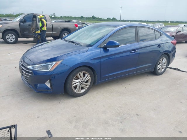 Продажа на аукционе авто 2019 Hyundai Elantra Sel, vin: 5NPD84LFXKH471158, номер лота: 45302104