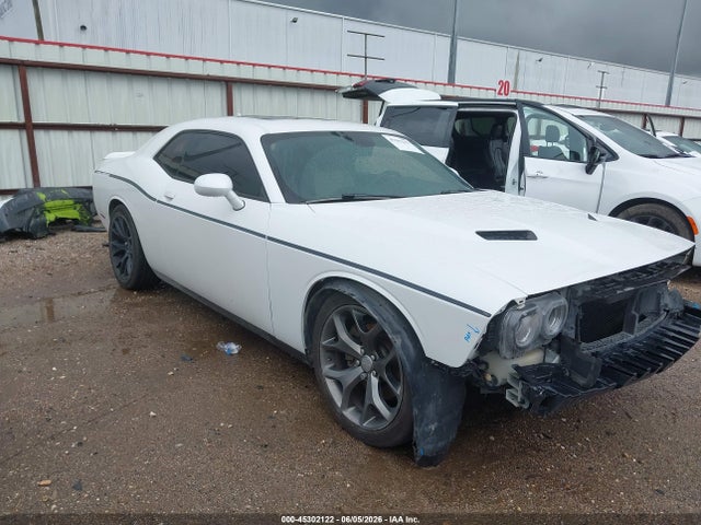 2015 Dodge Challenger Sxt Plus მანქანა იყიდება აუქციონზე, vin: 2C3CDZBG3FH706467, აუქციონის ნომერი: 45302122