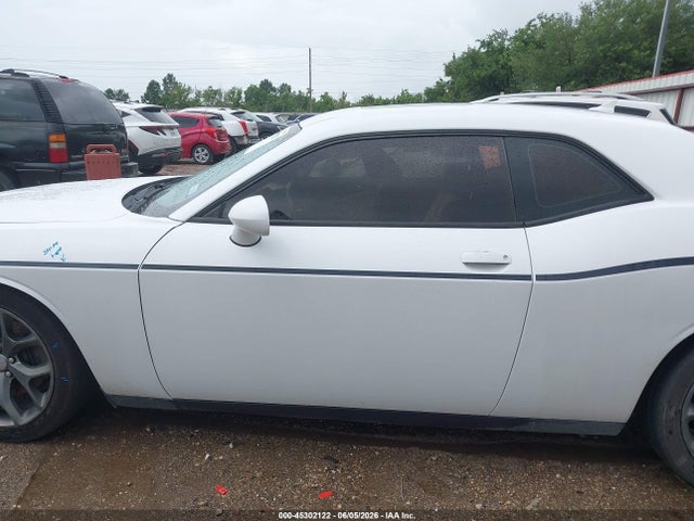 2015 Dodge Challenger Sxt Plus მანქანა იყიდება აუქციონზე, vin: 2C3CDZBG3FH706467, აუქციონის ნომერი: 45302122