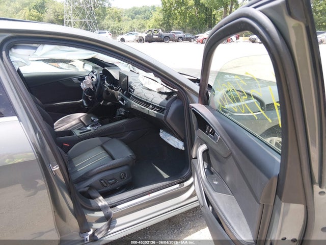 Aukcja sprzedaży 2023 Audi A4 Premium Plus 45 Tfsi S Line Quattro S Tronic, vin: WAUEAAF49PN003217, numer aukcji: 45302126