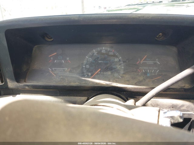 45302128 :رقم المزاد ، 1FTEF15N4HPB36813 vin ، 1987 Ford F150 مزاد بيع