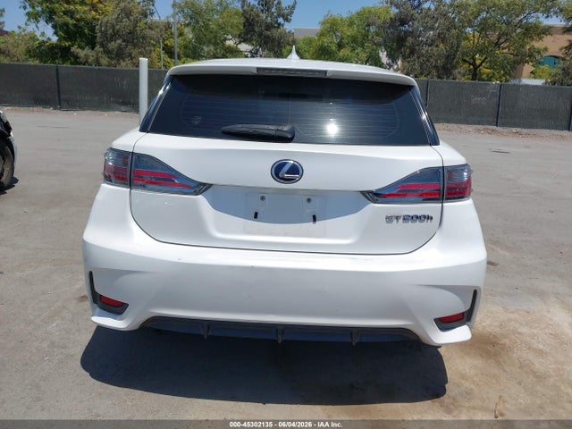 JTHKD5BH0H2288064 Lexus CT 200H