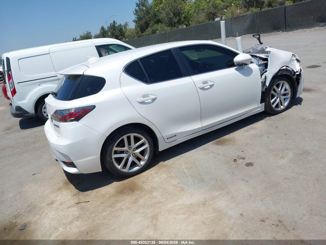 JTHKD5BH0H2288064 Lexus CT 200H