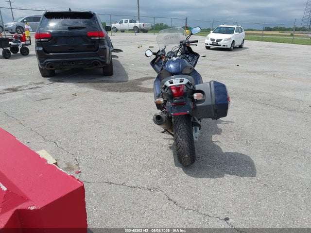 45302142 :رقم المزاد ، WB10558A24ZK01781 vin ، 2004 Bmw K1200 Gt مزاد بيع