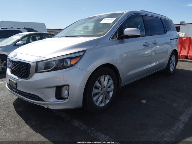 KIA SEDONA EX 2016 KNDMC5C14G6100524 Image 2