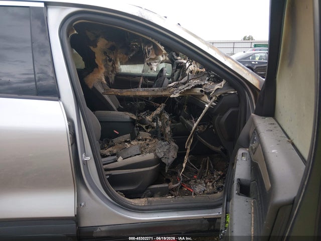 1FMCU0G6XMUB23908 Ford ESCAPE SE