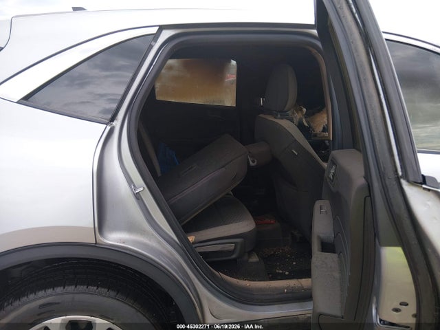 1FMCU0G6XMUB23908 Ford ESCAPE SE