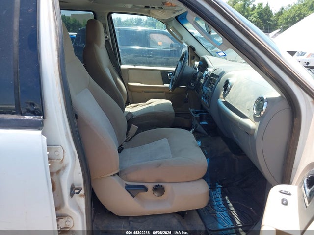 45302288 :رقم المزاد ، 1FMPU16555LB04402 vin ، 2005 Ford Expedition Xlt مزاد بيع