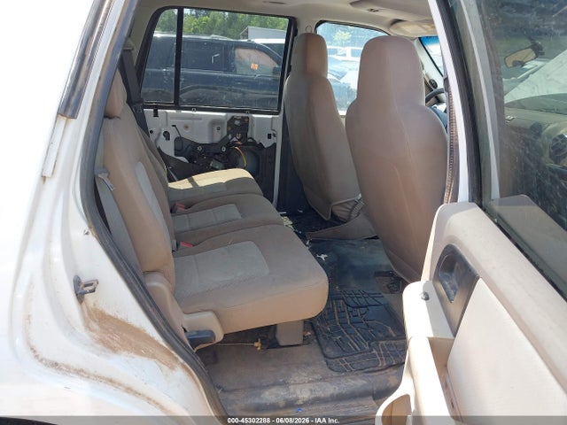45302288 :رقم المزاد ، 1FMPU16555LB04402 vin ، 2005 Ford Expedition Xlt مزاد بيع