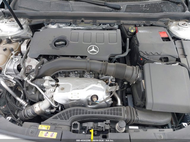 Mercedes-Benz A 220 2020 W1K3G4EB0LJ203579 Image 10