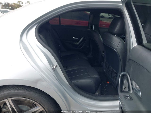 Mercedes-Benz A 220 2020 W1K3G4EB0LJ203579 Image 8