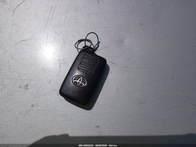 Toyota Prius Two 2015 JTDKN3DU3F0485347 Image 11