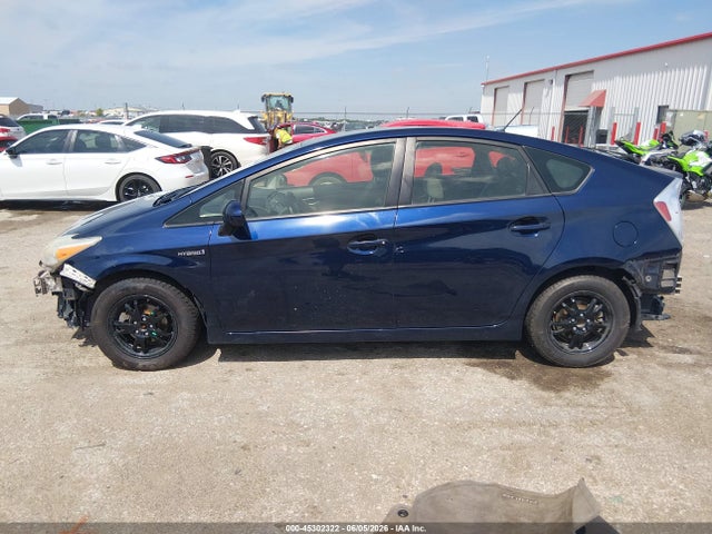 Toyota Prius Two 2015 JTDKN3DU3F0485347 Image 15