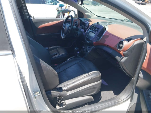 Продажа на аукционе авто 2015 Chevrolet Sonic Ltz Auto, vin: 1G1JE5SB8F4123914, номер лота: 45302346