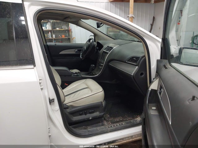 Продаж на аукціоні авто 2014 Lincoln Mkx, vin: 2LMDJ8JK9EBL18699, номер лоту: 45302430