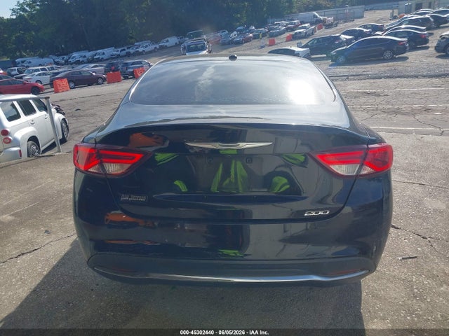 45302440 :رقم المزاد ، 1C3CCCAB5FN705432 vin ، 2015 Chrysler 200 Limited مزاد بيع