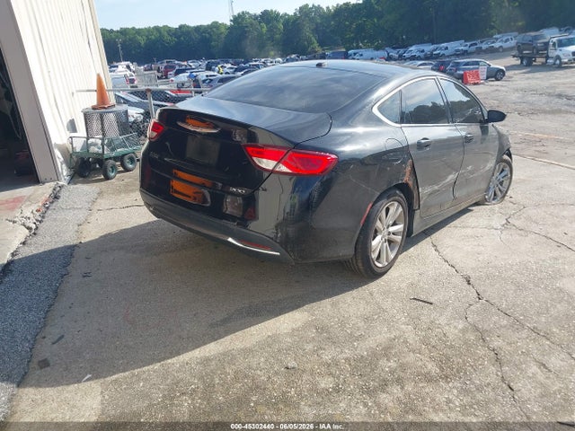 45302440 :رقم المزاد ، 1C3CCCAB5FN705432 vin ، 2015 Chrysler 200 Limited مزاد بيع