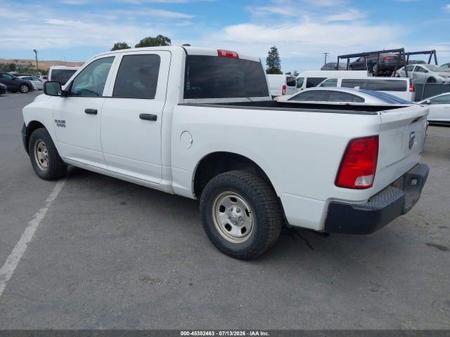 1C6RR6KG7JS347283 RAM 1500 Tradesman 4x2 5&#039;7 Box