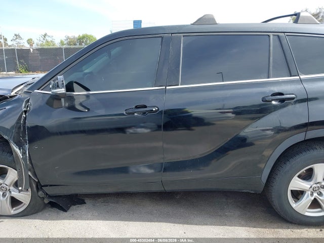 5TDZZRAH3MS080466 Toyota Highlander Le
