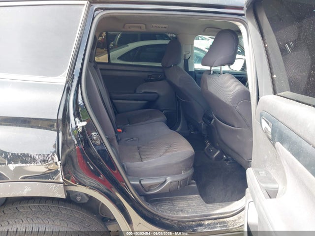 5TDZZRAH3MS080466 Toyota Highlander Le