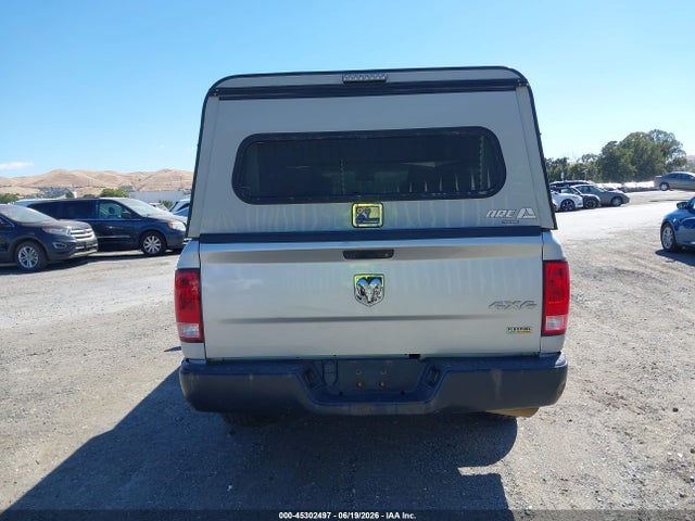 45302497 :رقم المزاد ، 1C6RR7FG4JS326102 vin ، 2018 Ram 1500 Tradesman  4x4 6'4 Box مزاد بيع